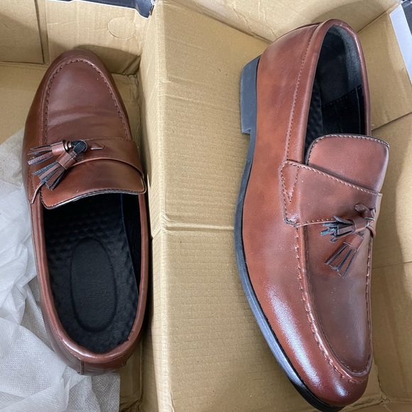 Guys Vintage Slip-on Tassel Loafers - Picture 4 of 4